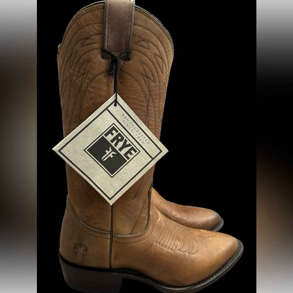 Frye Western Boots. Women’s Pull-on Billy Western Brown Leather. Size 6 Narrow.